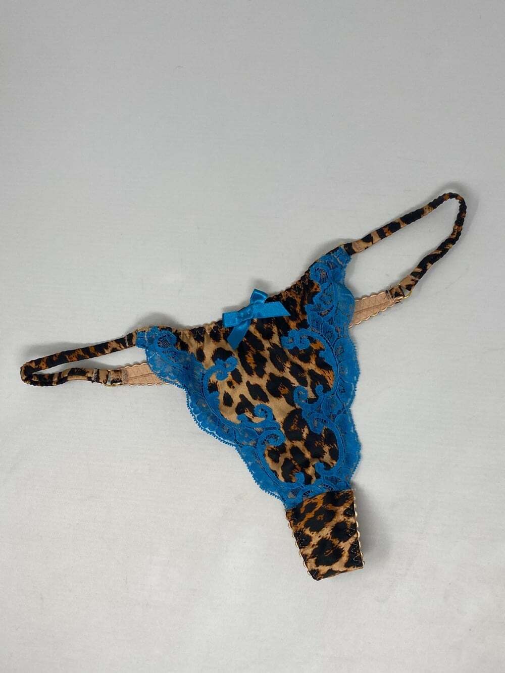 Agent Provocateur Molly Leopard Turquoise Silk Thong AP3 Medium New - Picture 8 of 14